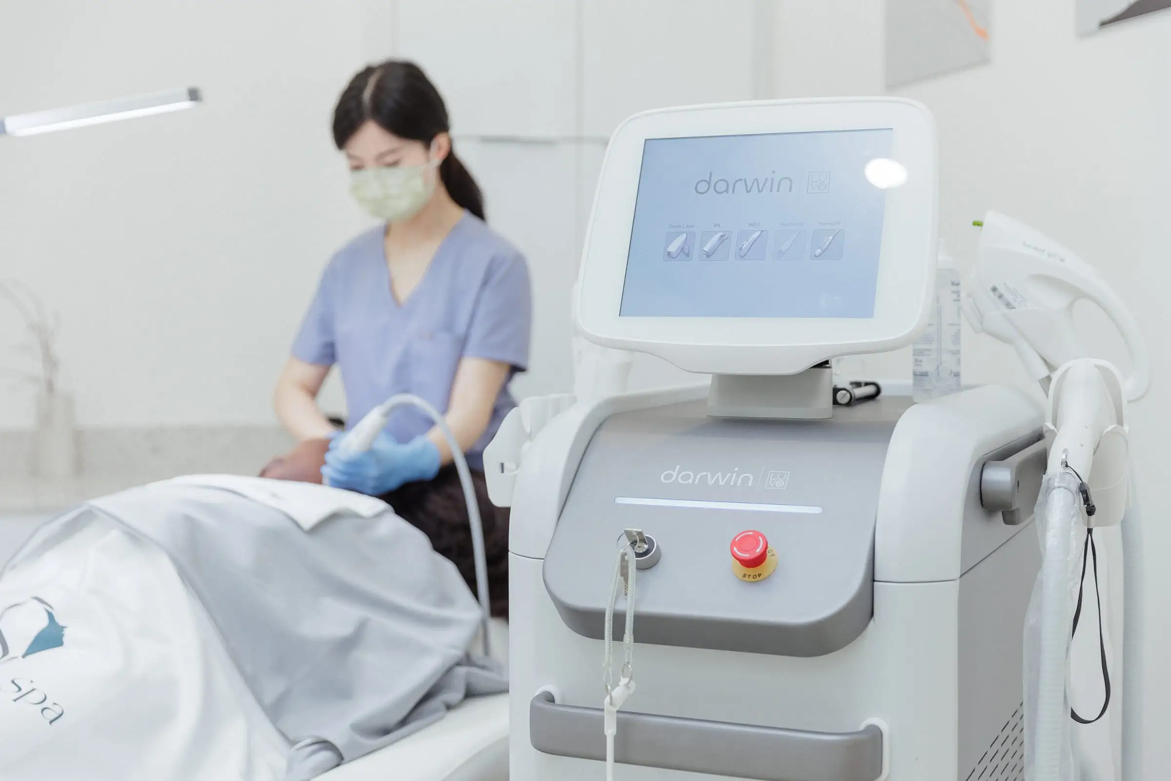 A nurse operating the laser system at S.D. Medical Spa in Oakville.